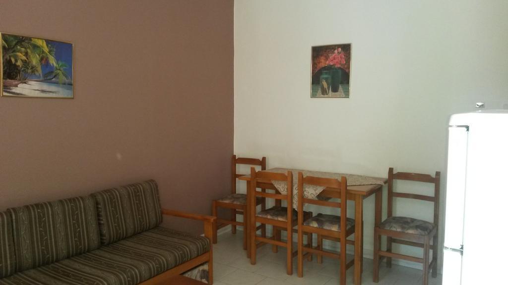 Ofrínion Villa Sophia מראה חיצוני תמונה